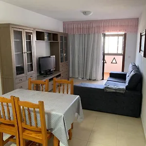 apartment-la-pardela-2-rooms-pool.adeje-hotels.com/